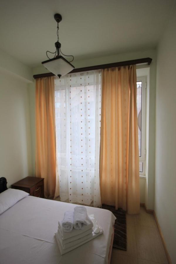 Rent Inn Yerevan On North Avenue Eksteriør bilde