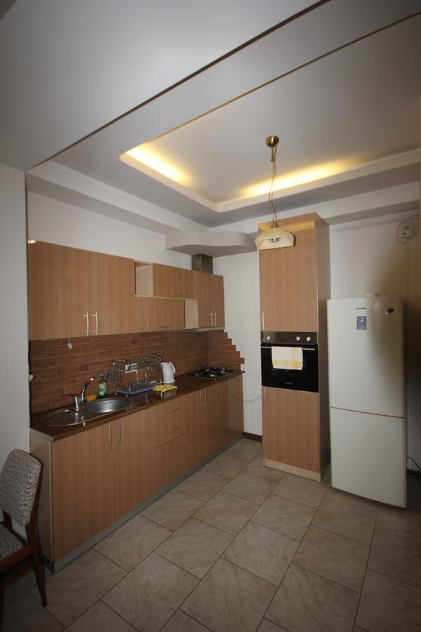 Rent Inn Yerevan On North Avenue Eksteriør bilde