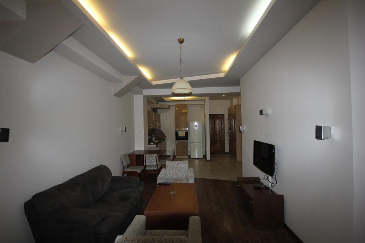 Rent Inn Yerevan On North Avenue Eksteriør bilde